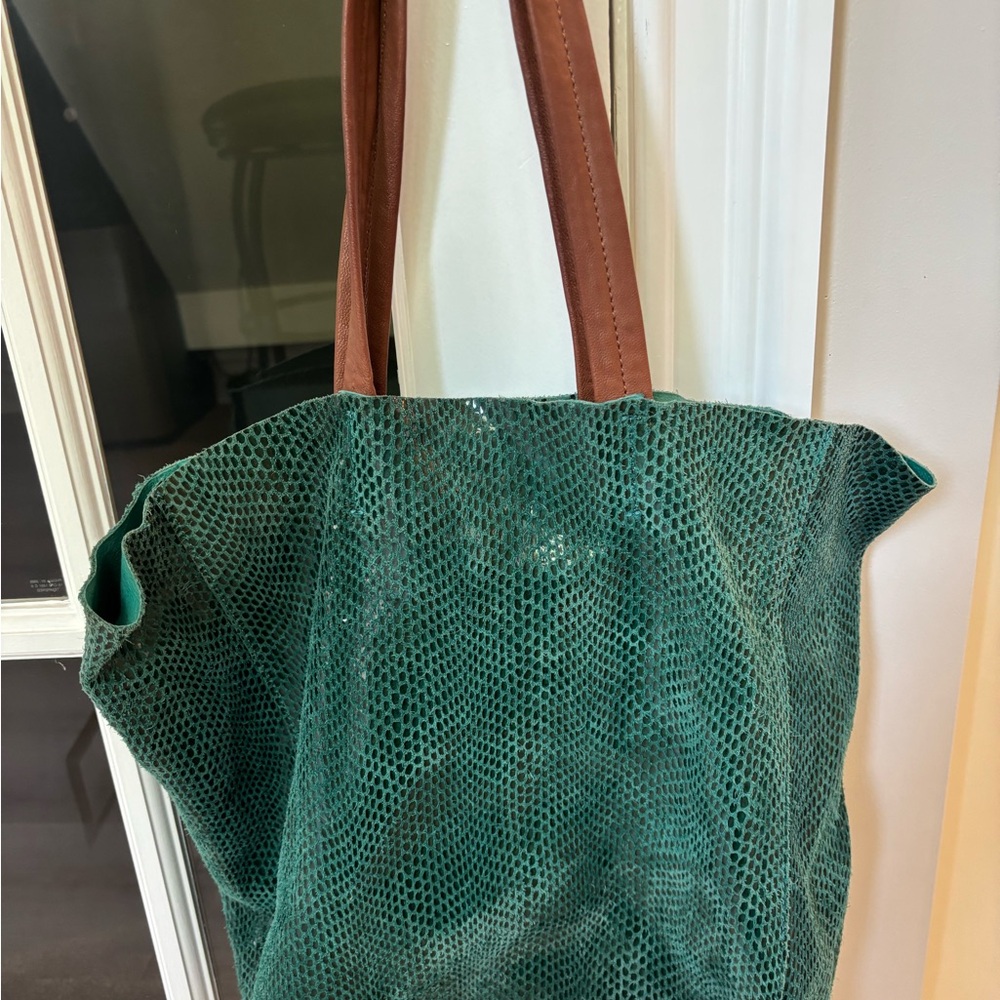 Barely used, Sorial Green and Brown Hobo Bag with Textured Design